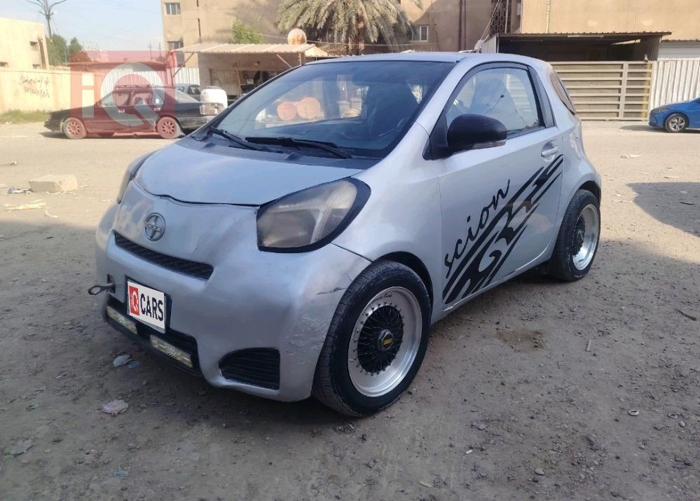 سایون iQ